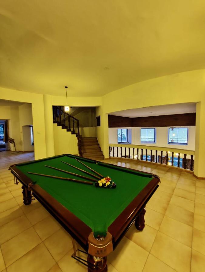 Villa Infinity By The Sea Murud  Екстериор снимка