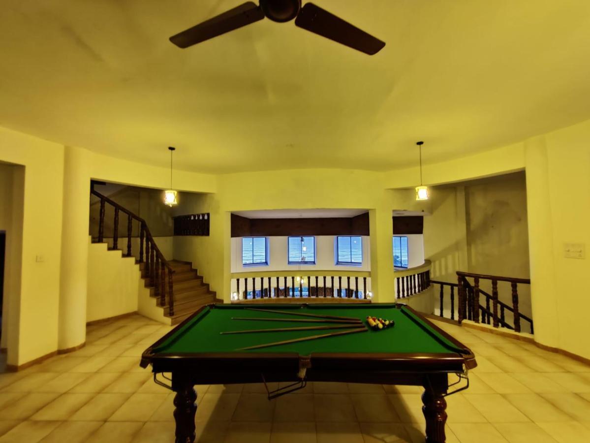 Villa Infinity By The Sea Murud  Екстериор снимка