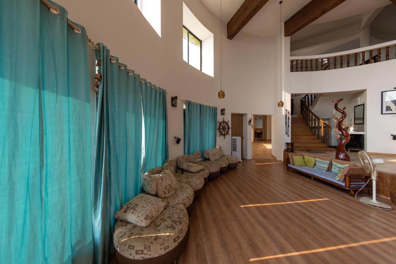 Villa Infinity By The Sea Murud  Екстериор снимка
