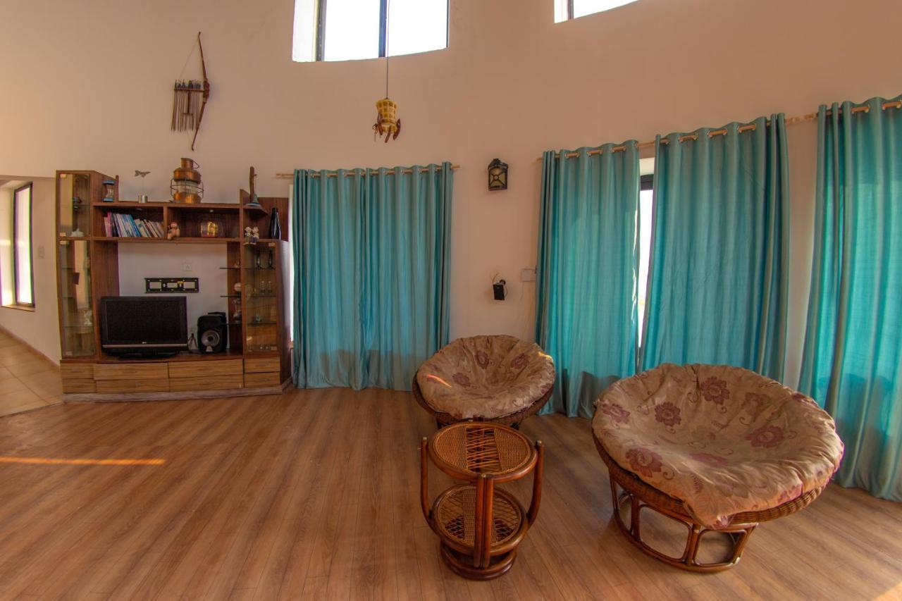 Villa Infinity By The Sea Murud  Екстериор снимка