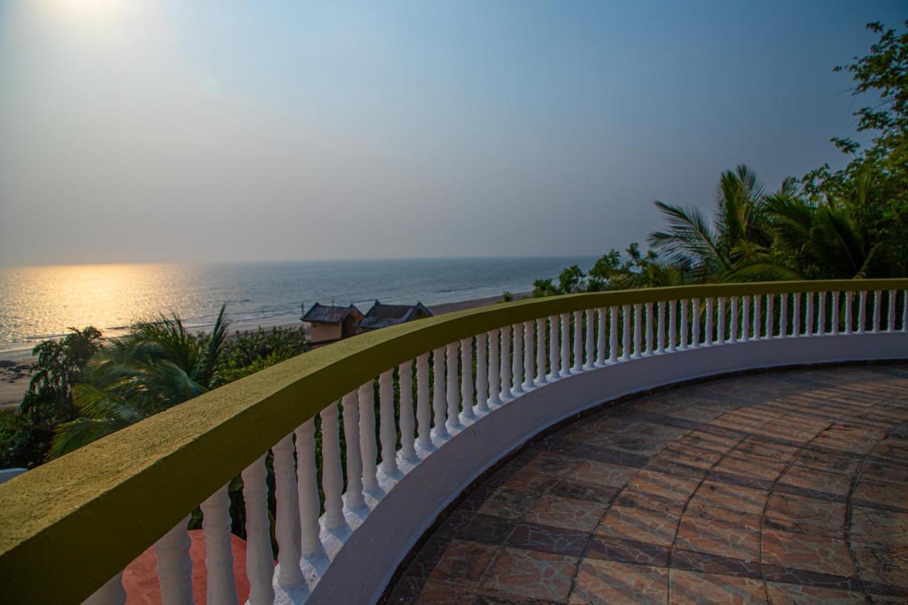 Villa Infinity By The Sea Murud  Екстериор снимка